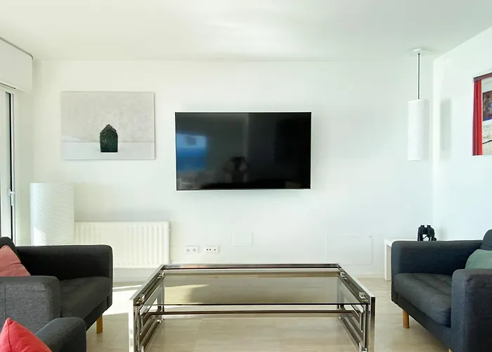 Magnificent At The Sea Front Of Appartement