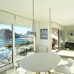 Magnificent At The Sea Front Of Apartment *