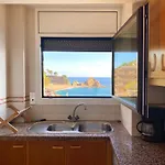 Apartamento Magnificent At The Sea Front Of *