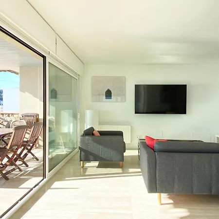 Apartamento Magnificent At The Sea Front Of